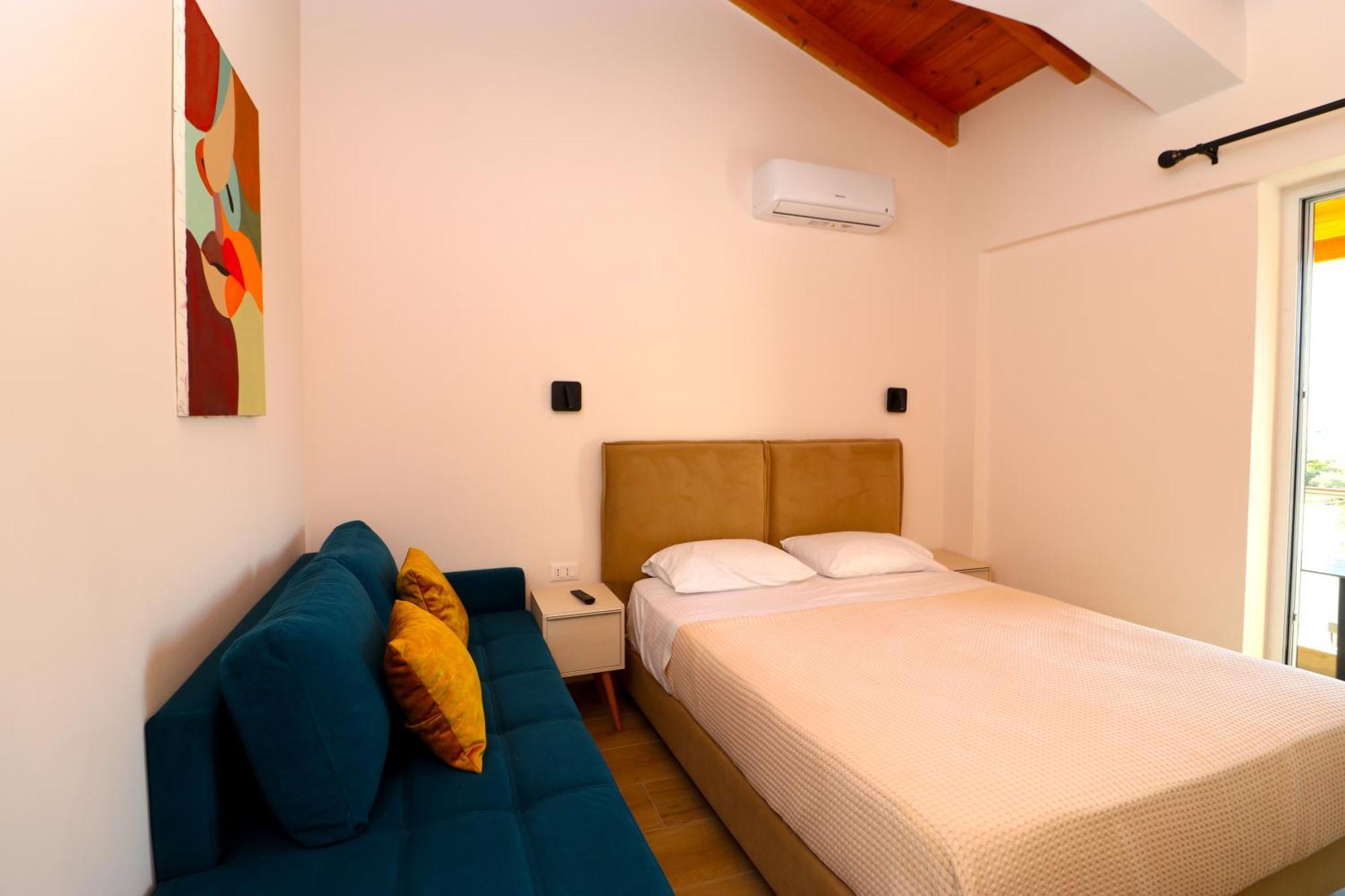 Fegi Rooms Himare Exterior photo